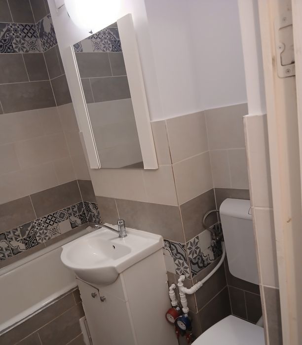 Închiriază garsoniera in marasti