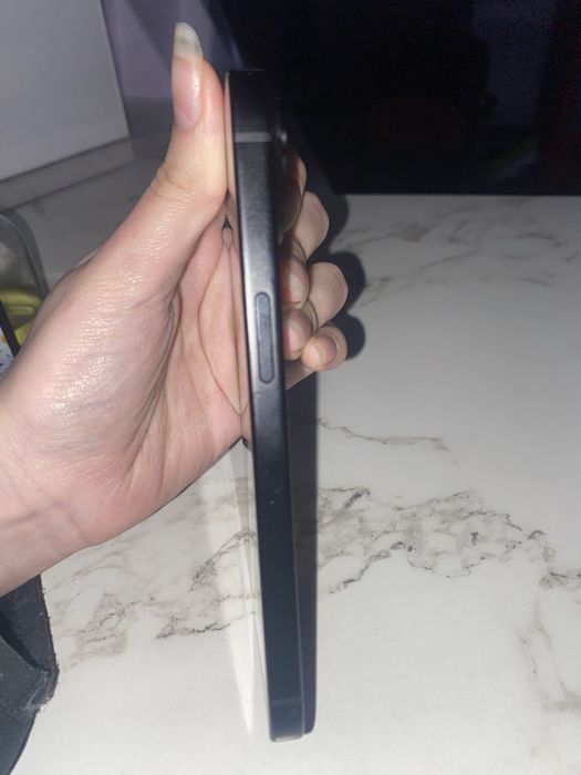 Продам айфон 15 состояние хорошее