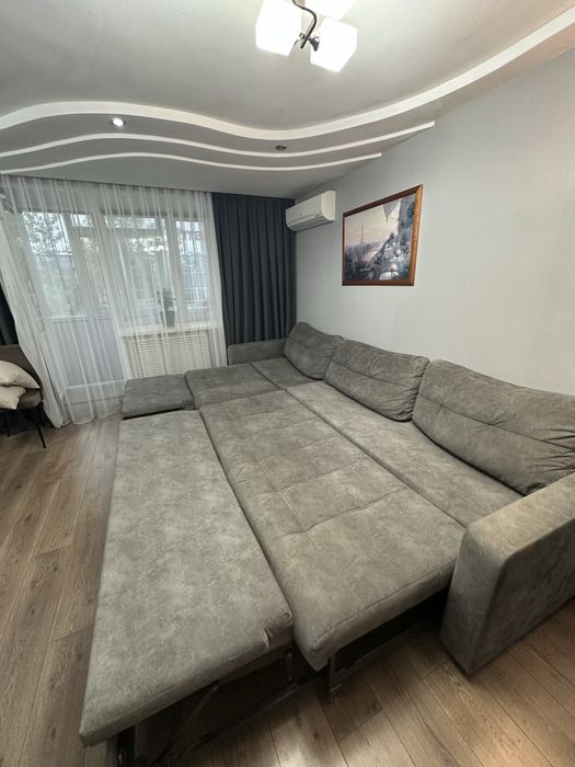 продам большой диван
