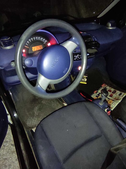 Автомобил СМАРТ полуавтоматик бензин