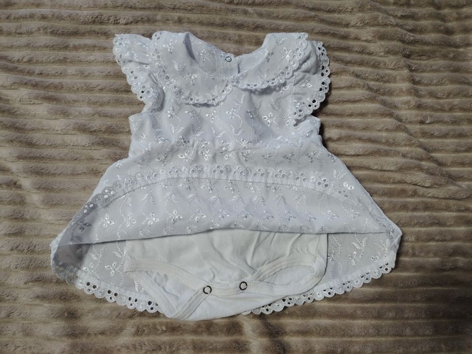 Бяла бебешка боди рокля за кръщене или повод 2-6м.