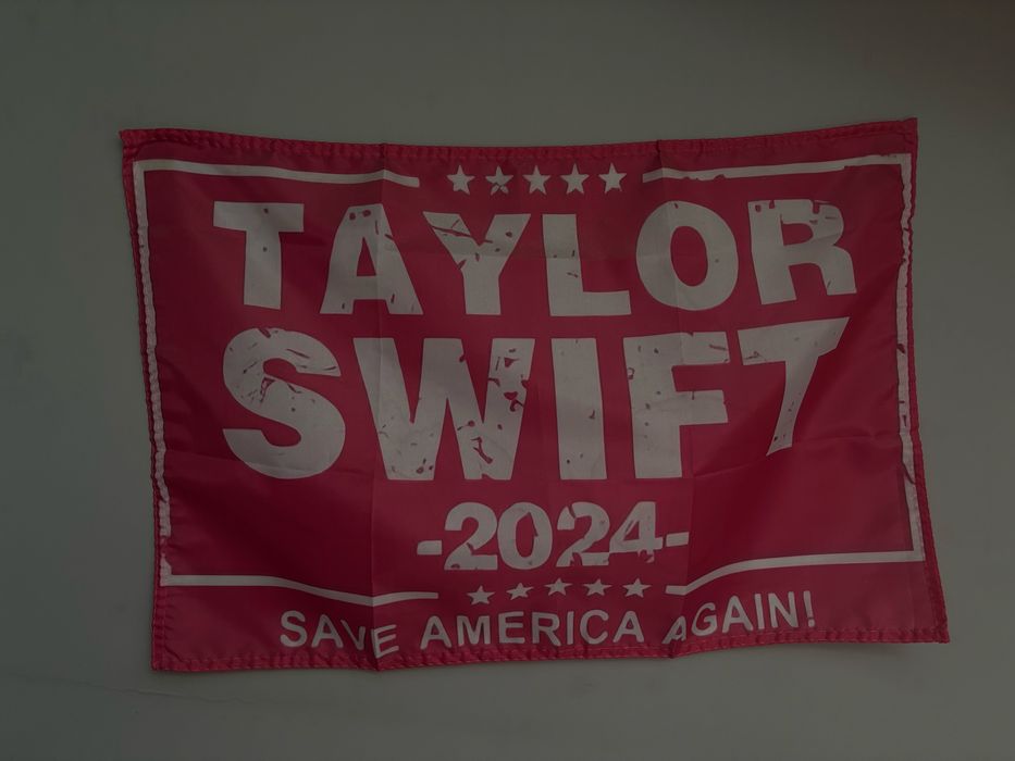 Taylor Swift плакат