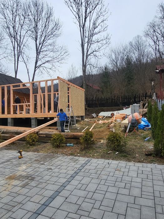 Servicii complete de dulgherie, execuție și reparații acoperișuri