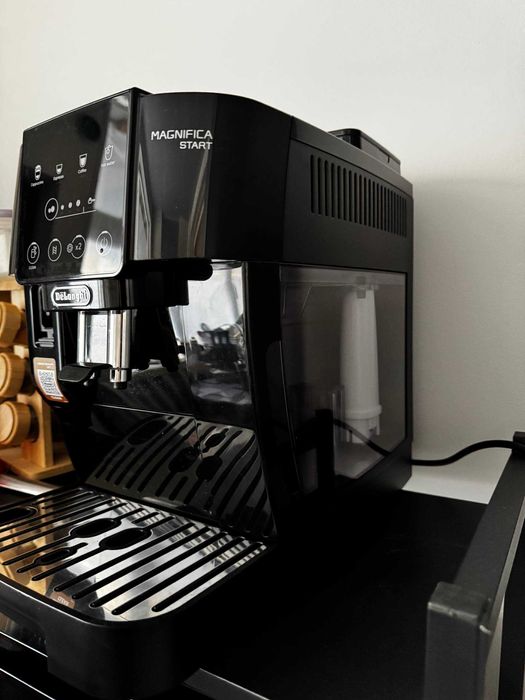 Кофемашина DeLonghi