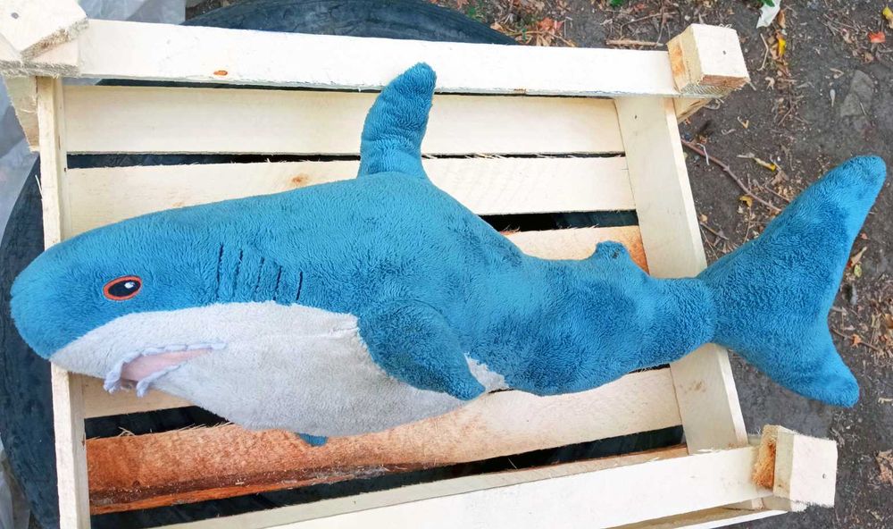 Акула мягкая продам