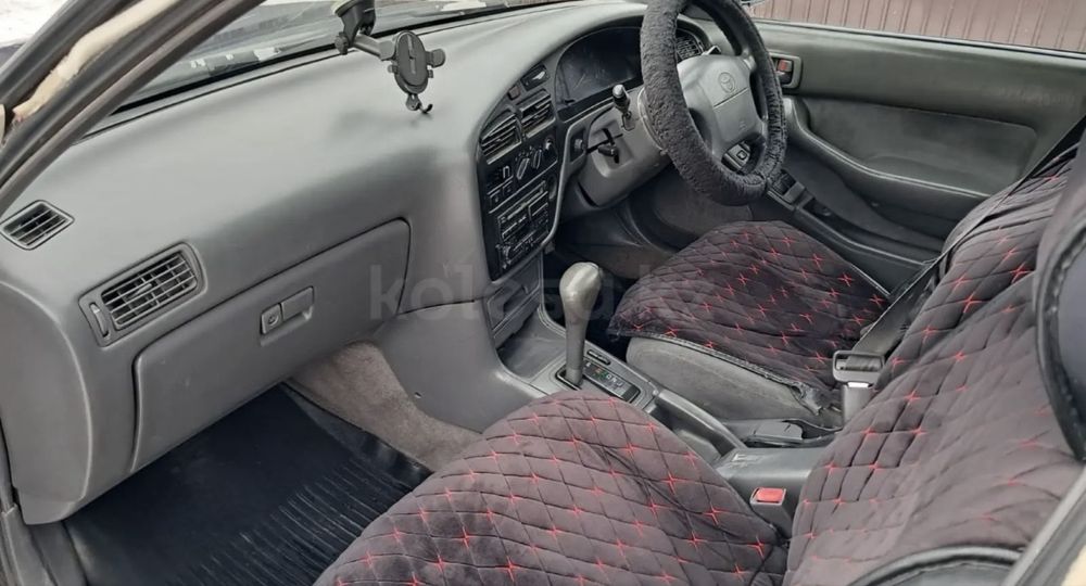 Toyota Scepter 1995 год