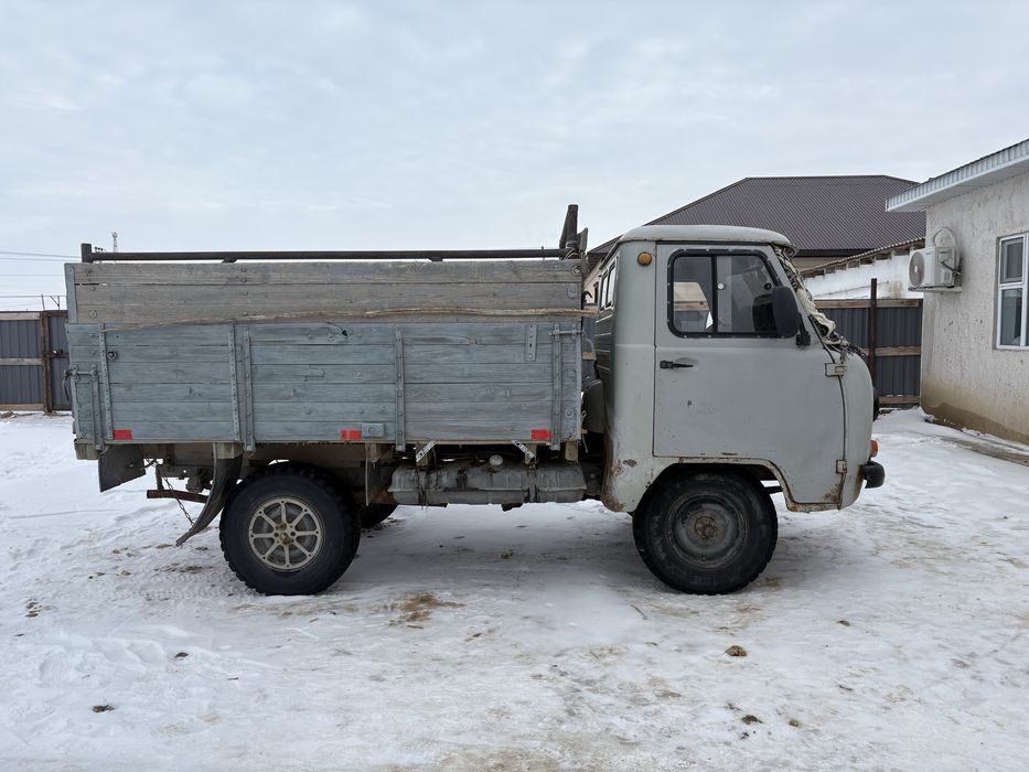 Уаз 3303 сатылады(бортовой)