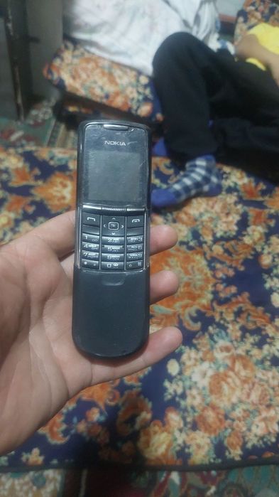 Nokia 8800 sroco aybi yoq imea otkan