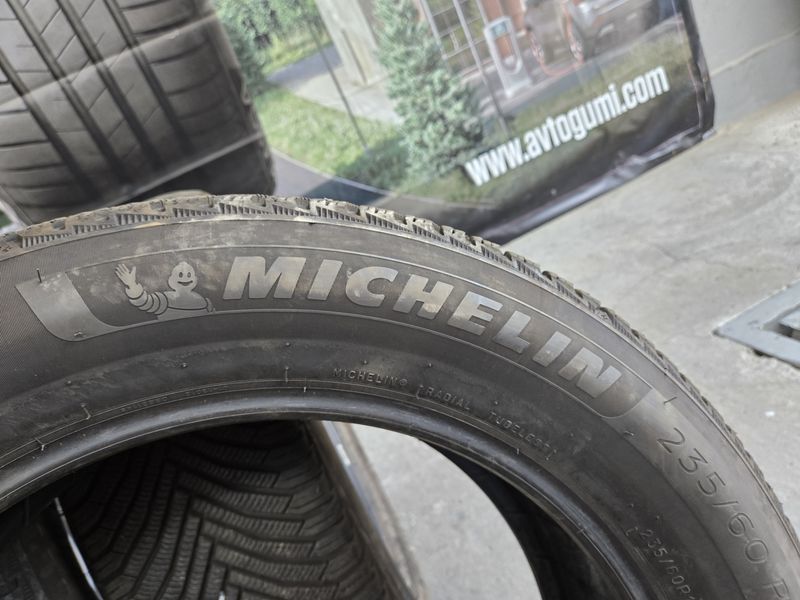 235/60/18 MICHELIN 4бр