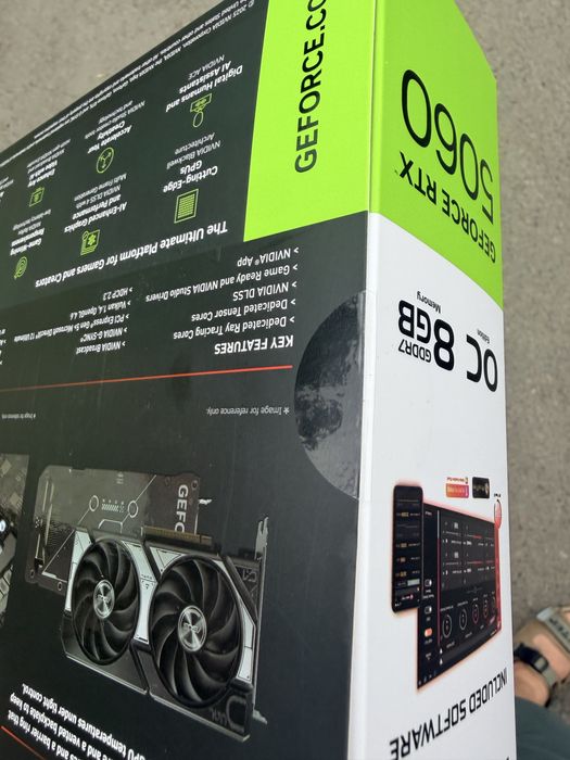 Видеокарта RTX5060 8Gb