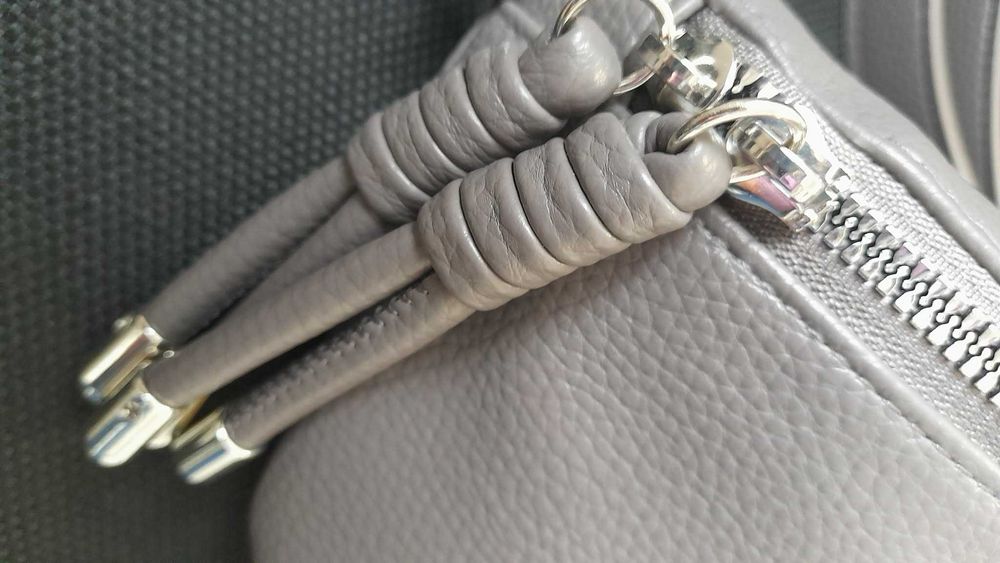 Чисто нова чантичка BENOTTI