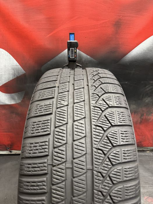 245 40 19, Зимна гума, Pirelli PZeroWinter, 1 брой