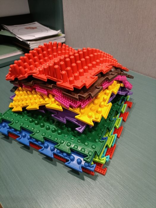 Продам ортопедический коврик пазл