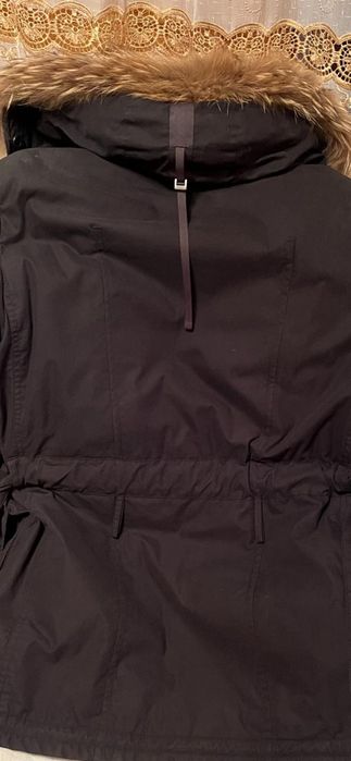 Пуховик BOSS оригинал