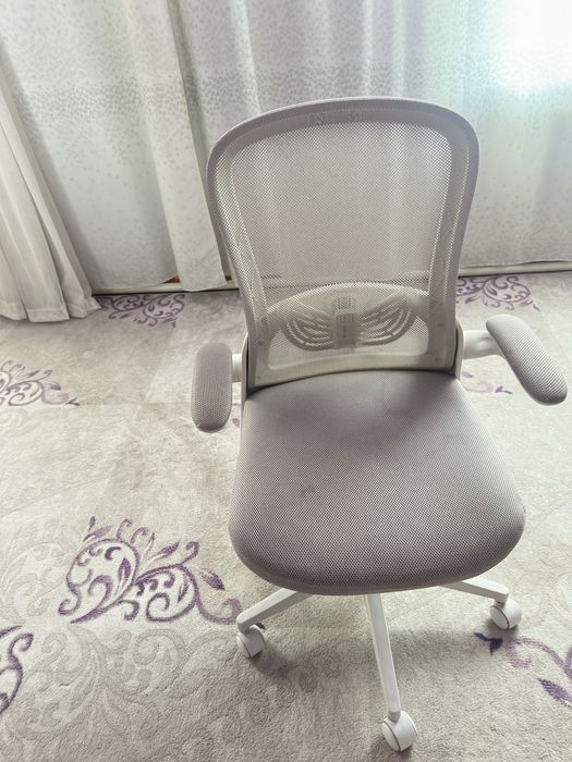 Компьютерный стул