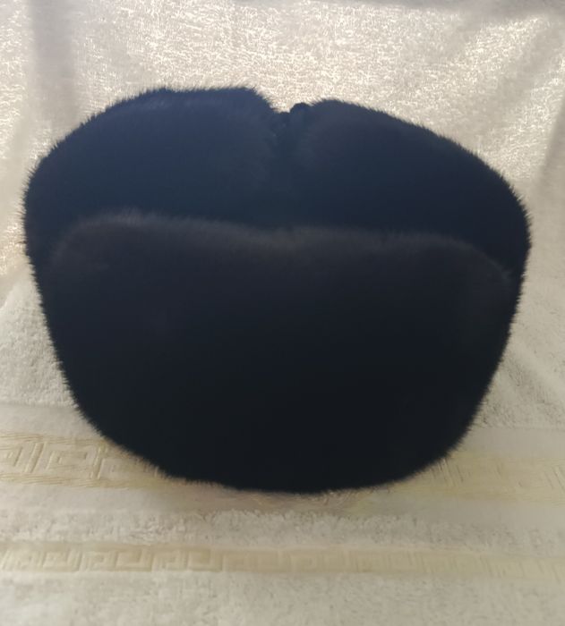 Шапки зимние ,норка