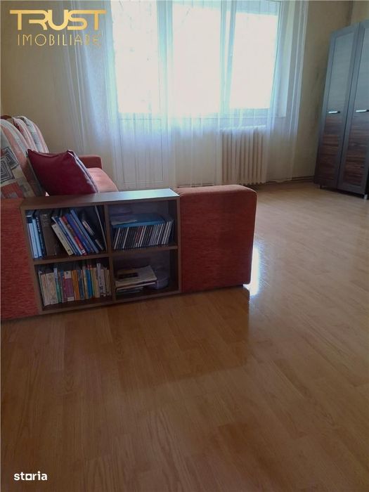 Ap 4 camere, Calea Moldovei, zona Han