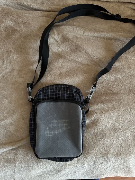 Borseta Nike neagra