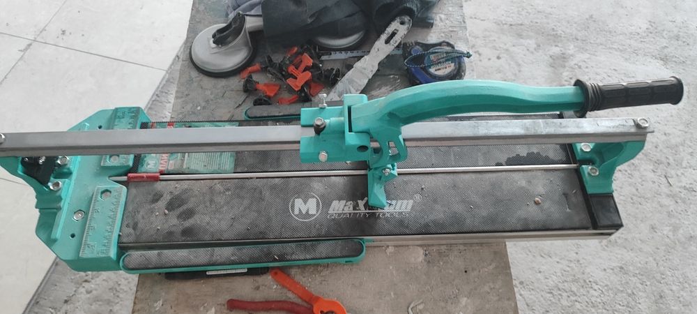 Плиткорез сатылады