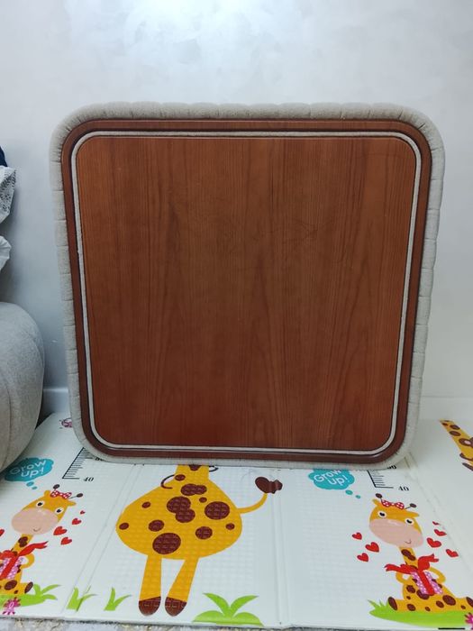 Журнальный столик