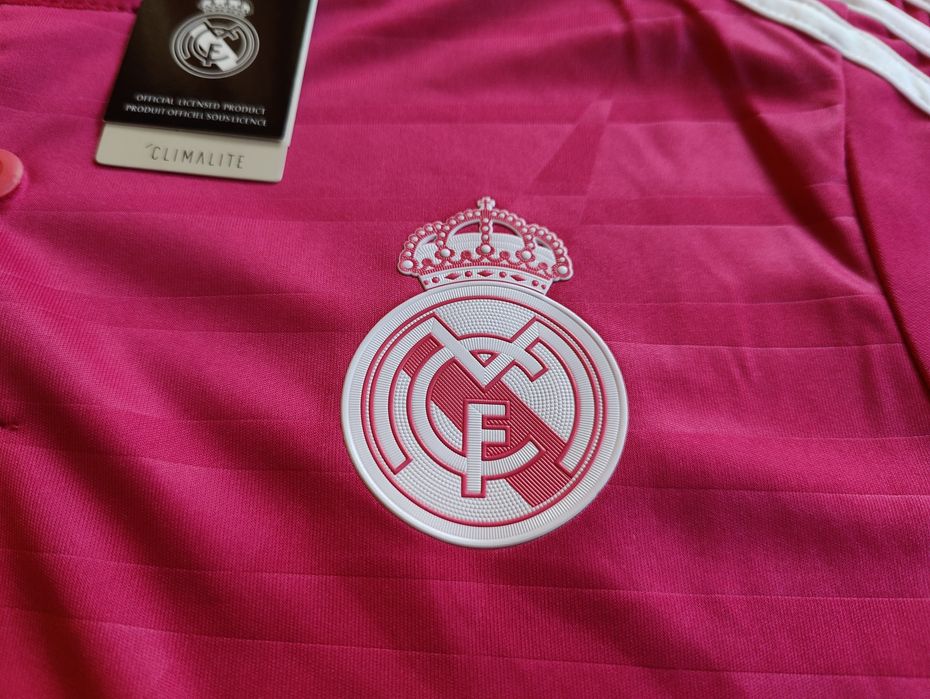 Футболен екип Real Madrid с дълъг ръкав 14/15 Away