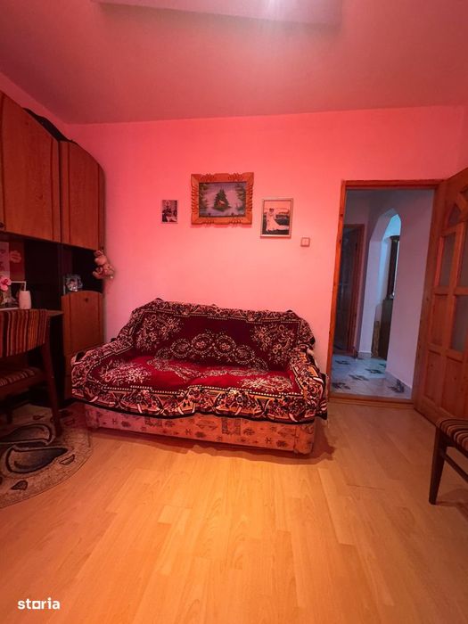 Apartament cu 3 camere Cartier Mal