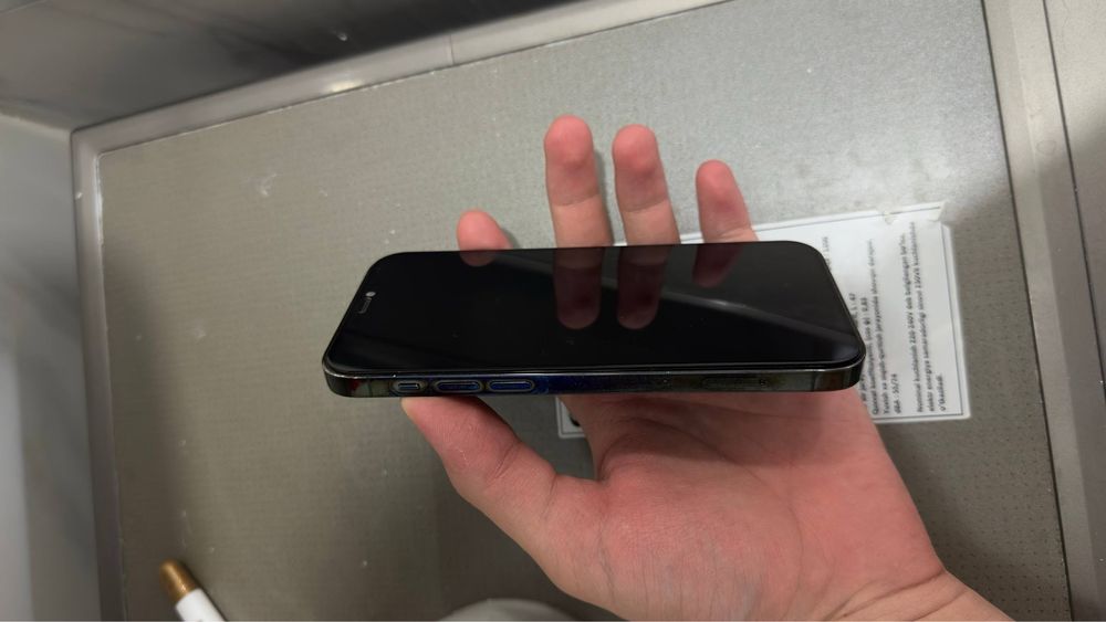 Iphone 12 pro 6/256gb