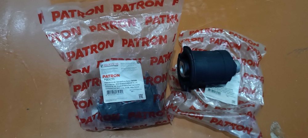 Большой салентблок задней балки bmw e30.