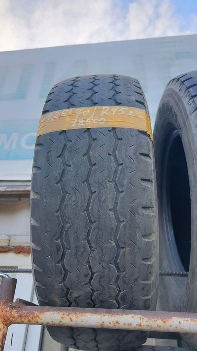 Резина б/у состояние среднее