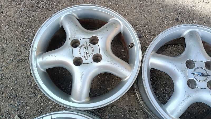 Продам оригинальные легкосплавные диски "Intra"