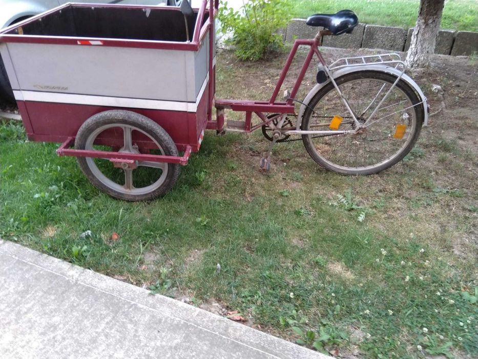 Triciclu de vânzare