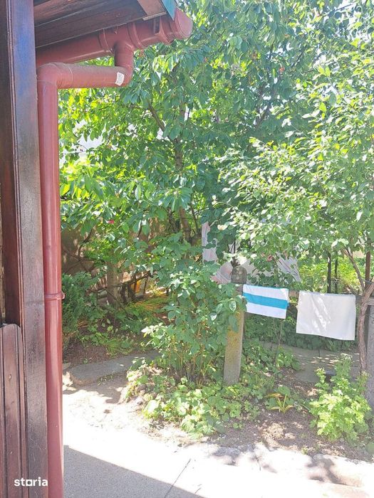 URGENT ! Casa 2 camere pe un nivel , Str. Basarabia , 78.800 euro neg.