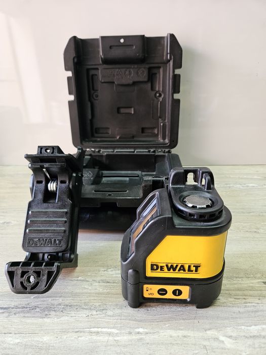 Dewalt Линеен Лазерен Нивелир DW088