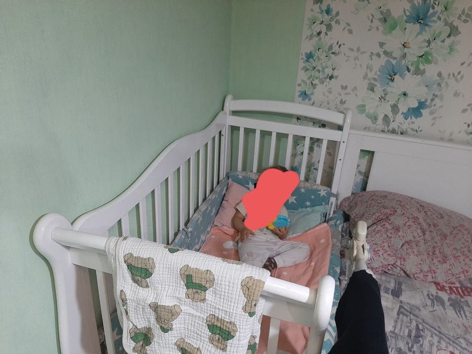 Кроватка детская