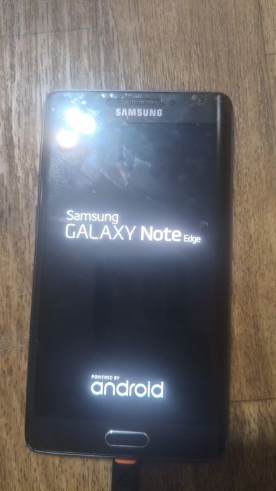 Samsung galaxy note edge в почти идеальном состоянии