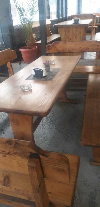 Продавам баварски маси и пейки