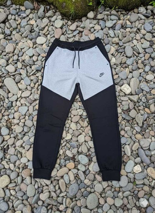 Trening NIKE TECH Fleece Negru Gri
