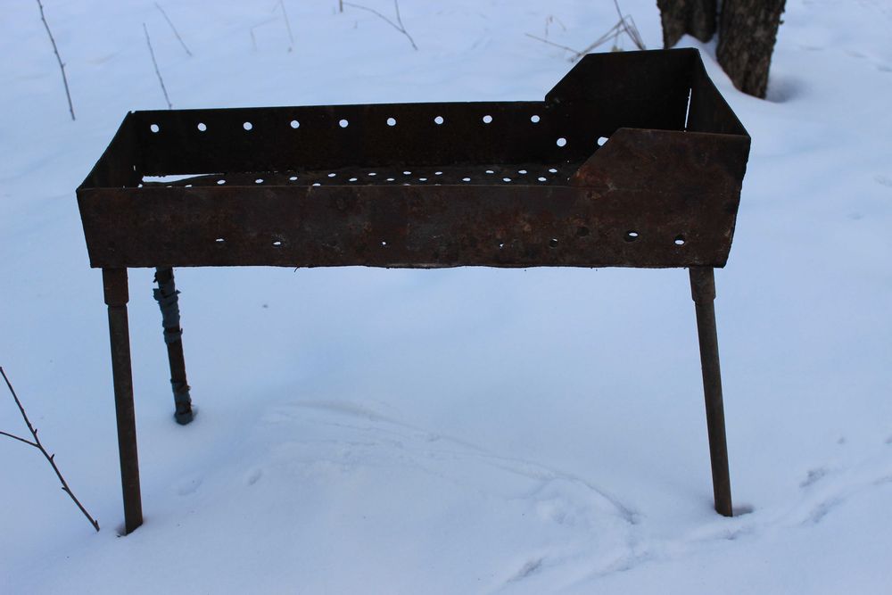 Небольшой мангал для дачи