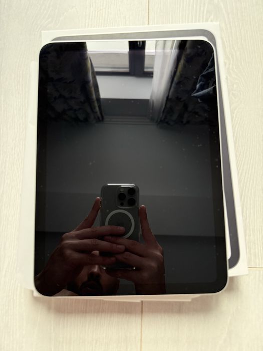 Apple iPad 11, 128GB, Wi-Fi, Silver