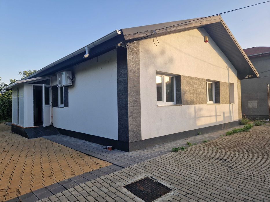 Inchiriez duplex Ploiesti pt cabinete medicale