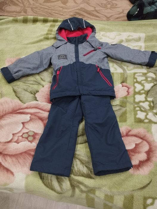 Демисезонный костюм