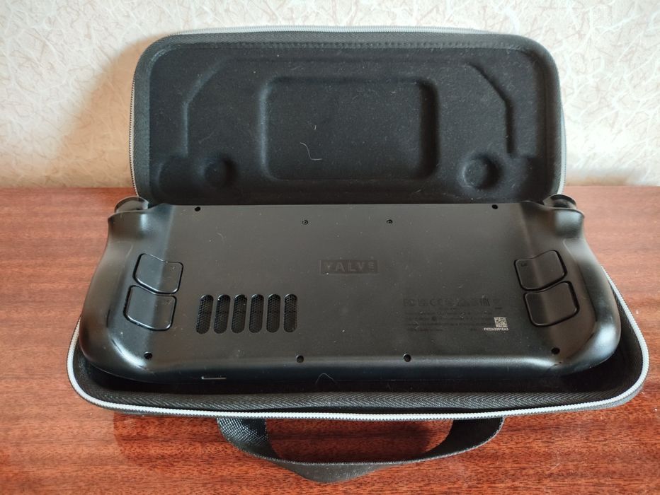 Steam deck OLED 512gb Продам! Или обмен