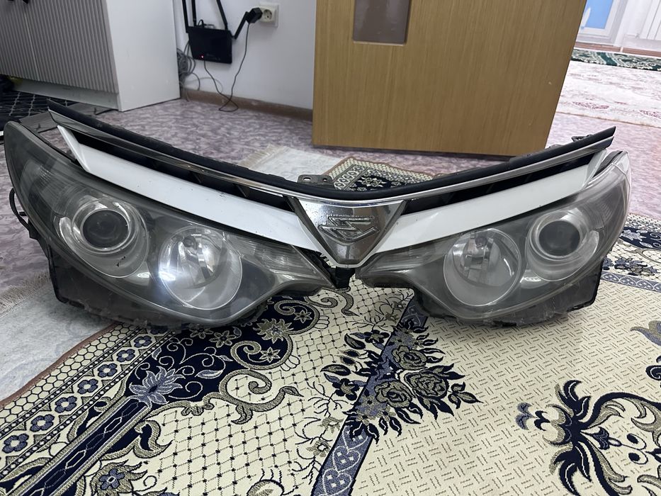 Фары для Эстима. Билед Osram