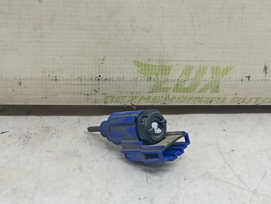 Switch frana Volkswagen Golf 4 (1997 - 2006) (1.6 benzina AZD) AZD