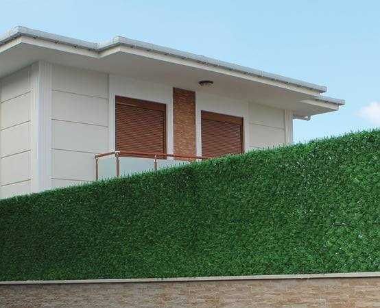 Оградни пана и декоративна мрежа жив плет