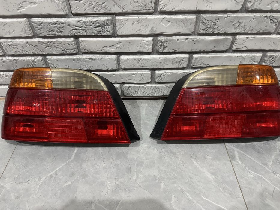 Фонари на BMW E38 оригинал