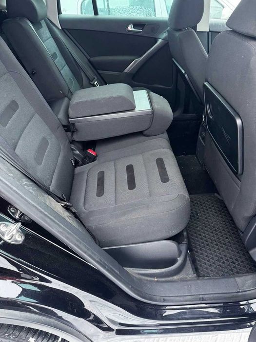 Interior textil gri cu negru scaune bancheta VW TIGUAN MK1 2009 volan stanga