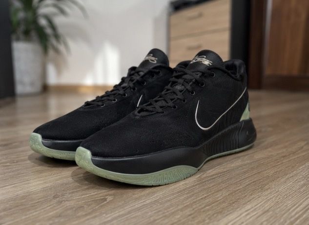 Васкетболни/Волейболни обувки Lebron 21 black