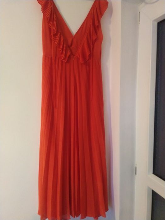 Vând eochie rosie cu decioteur