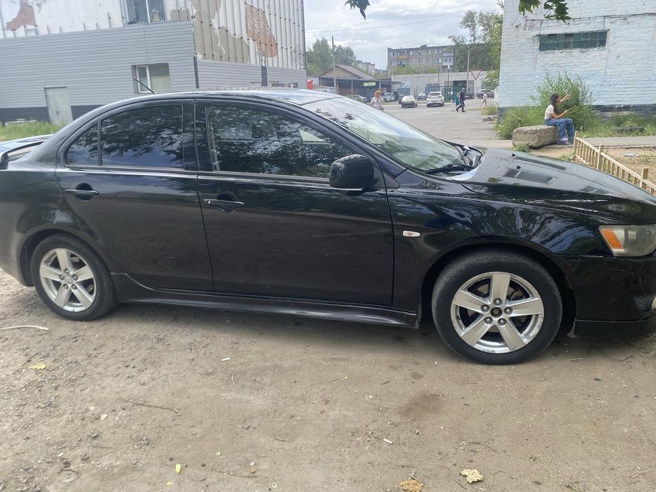 Mitsubishi Lancer 10